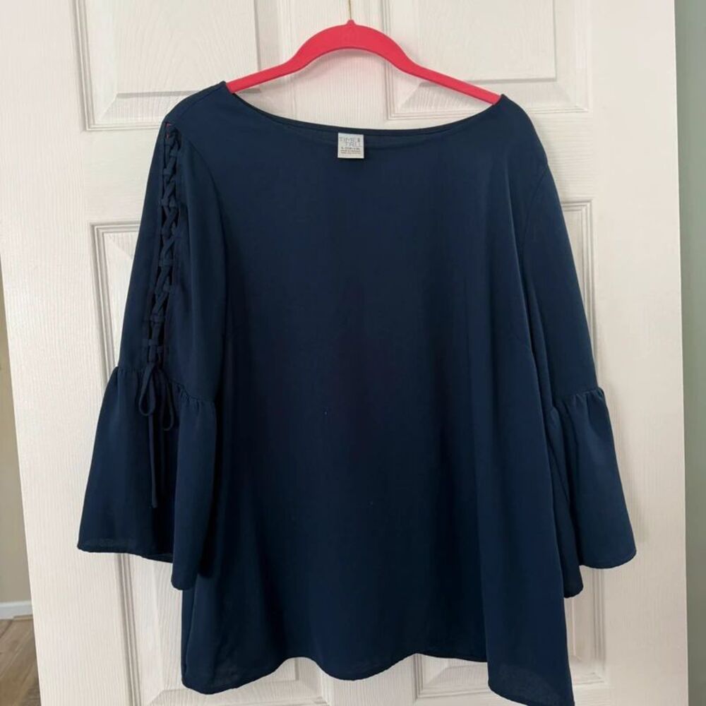 Time & Tru navy blouse braided sleeves Size Large